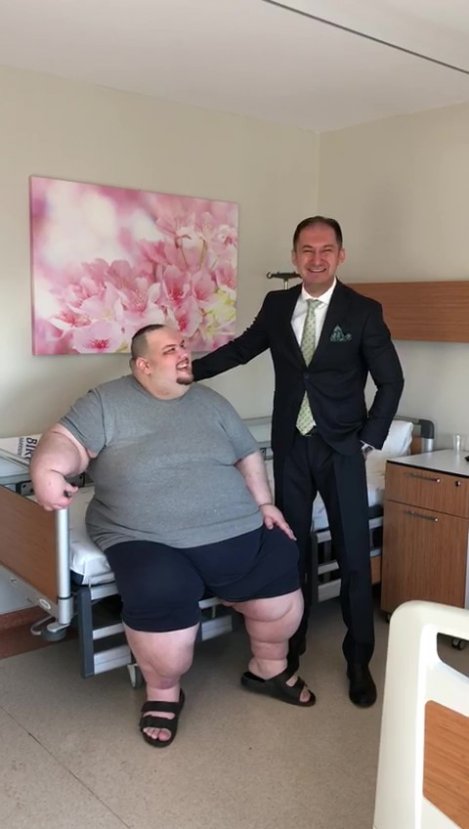 254 kiloluk adama hayat veren doktor