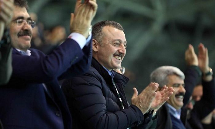Tahir Büyükakın, ‘’Sabırla takımımızın arkasında durmamız gerekiyor’’