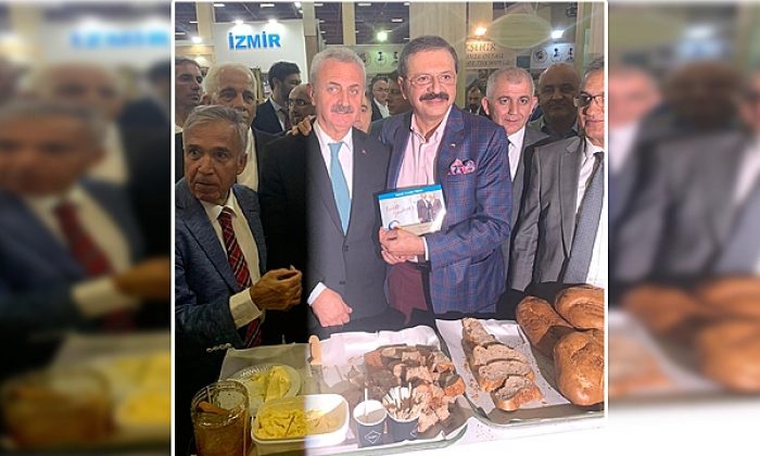 Hisarcıklıoğlu, Gebze Çöreği’ni tattı