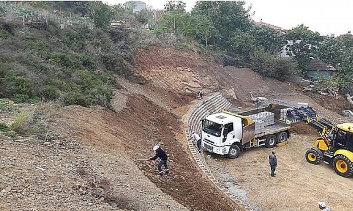 Hürriyet Mahallesi’ne park inşa ediliyor