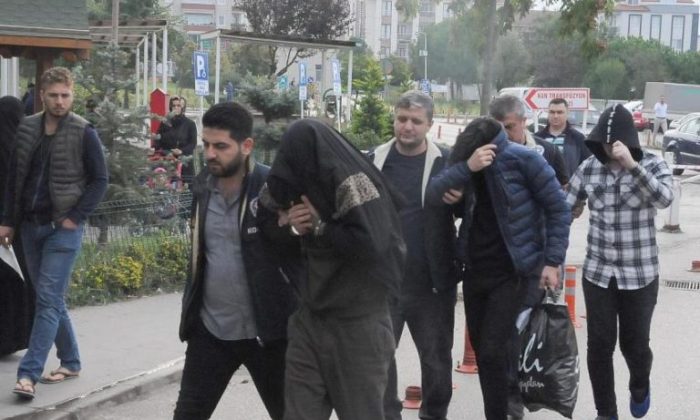 Oltalama ile 100 bin kişinin şifrelerini ele geçirdiler!