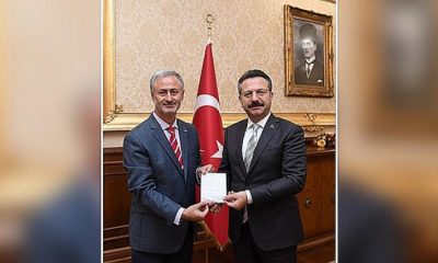 Vali Aksoy’dan kurban bağışı