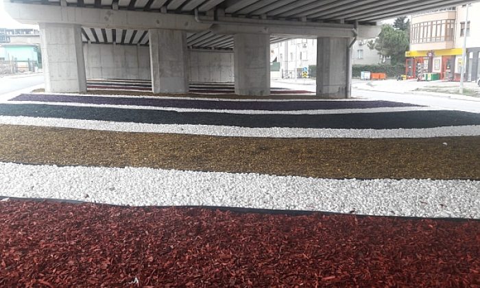 Yüzbaşılar Kavşağı Köprüsü rengarenk oldu
