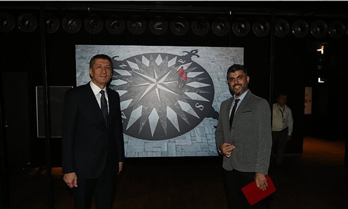 Gebze’yi gururlandıran öğretmen ödülünü aldı