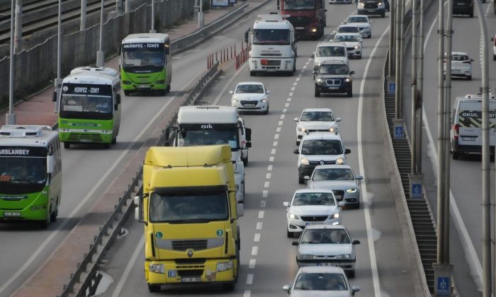 Kocaeli otomobilde beyaz tercih etti