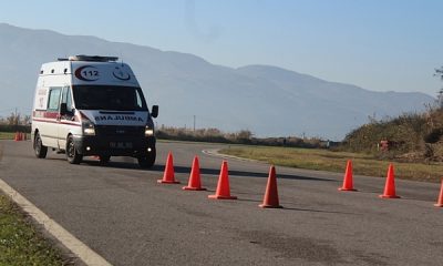 Ambulans şoförleri kıyasıya yarıştı