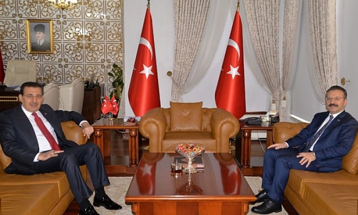 Vali Aksoy, mevkidaşı Ümit’e konuk oldu