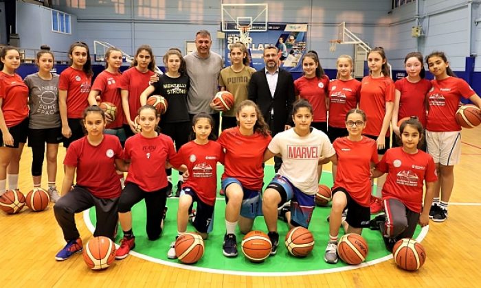 41 bin minik öğrenci sporla buluştu