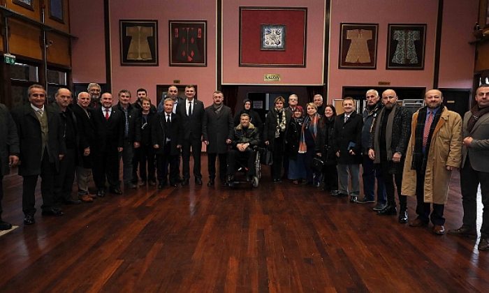 Başkan Büyükakın, Gölcüklü muhtarlarla buluştu