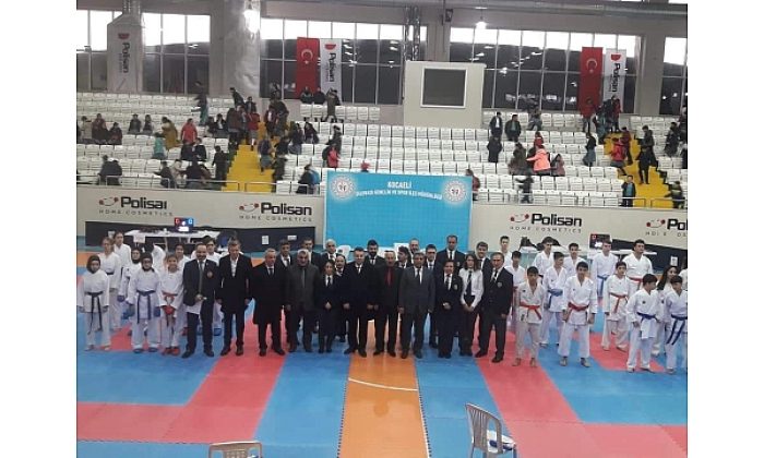 Dilovası’nda Karate şöleni