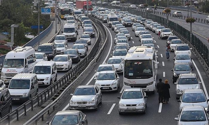 Kocaeli yollarında kaç tane araç var?