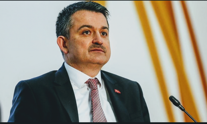 Pakdemirli, ‘Her yıl 18.8 ton gıda çöpe gidiyor’