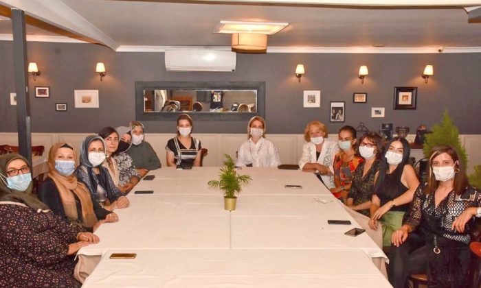 Zeybek: Üreten kadınlar birlik olmalı