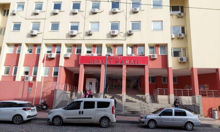 Kocaeli Adliyesinde davalar elektrik sebebiyle aksadı