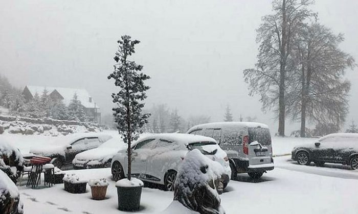 Kartepe’de  kar kalınlığı 20 cm’ye ulaştı!