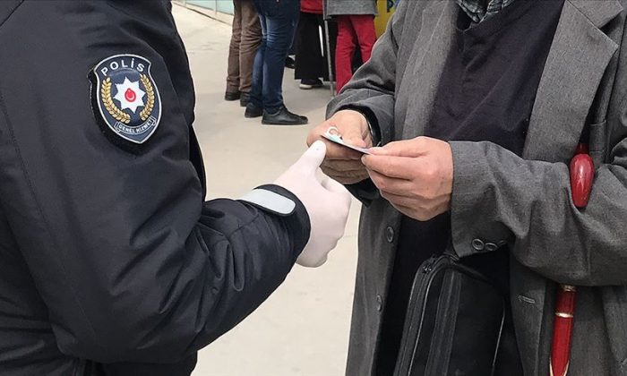 Maske takmayan 97 kişi cezadan kaçamadı