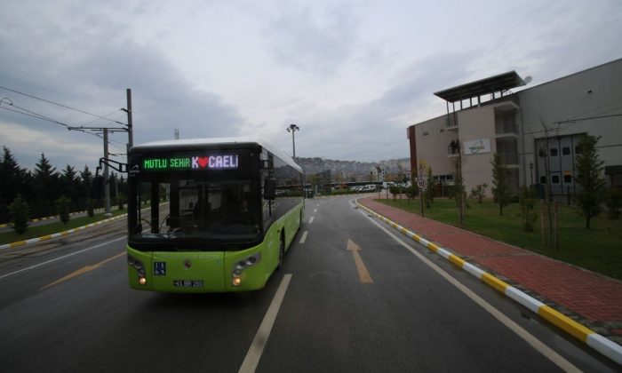 Kocaeli’de sağlık çalışanlarına ücretsiz ulaşım uzatıldı