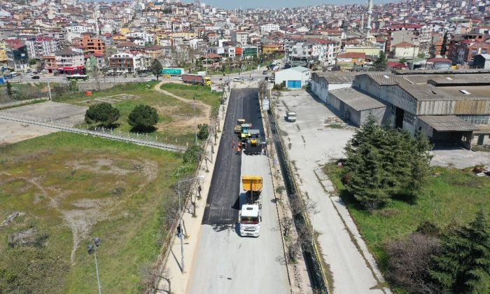 Gebze Ankara Caddesi’nde üstyapı çalışması
