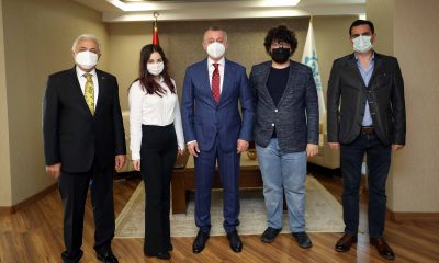 Başkan Büyükakın şampiyon öğrencileri ağırladı