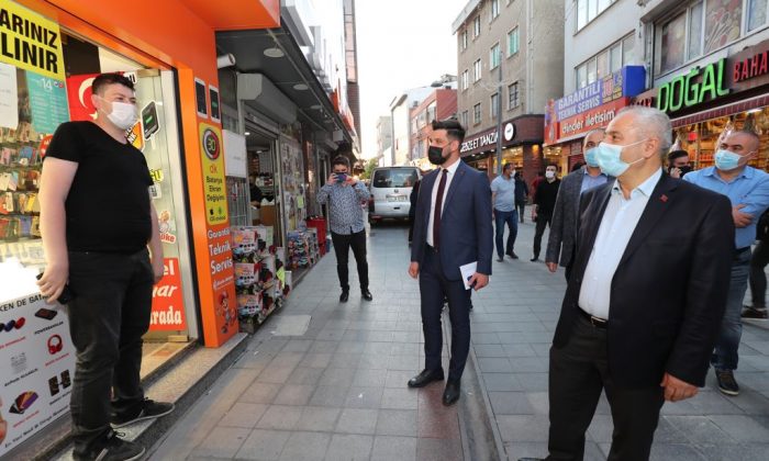 Başkan Büyükgöz’den Çarşıda Esnaf Turu