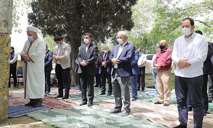 Fatih Sultan Mehmet Han, Vefat Ettiği Tarihi Hünkar Çayırı’nda Dualarla Yad Edildi