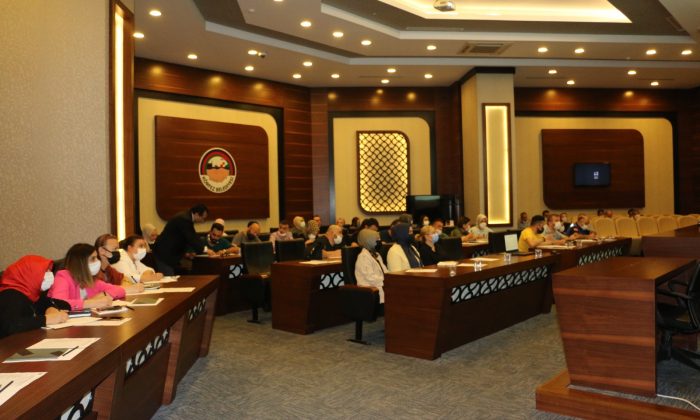 Körfez Belediyesi, personeline yönelik eğitimleri sürdürüyor