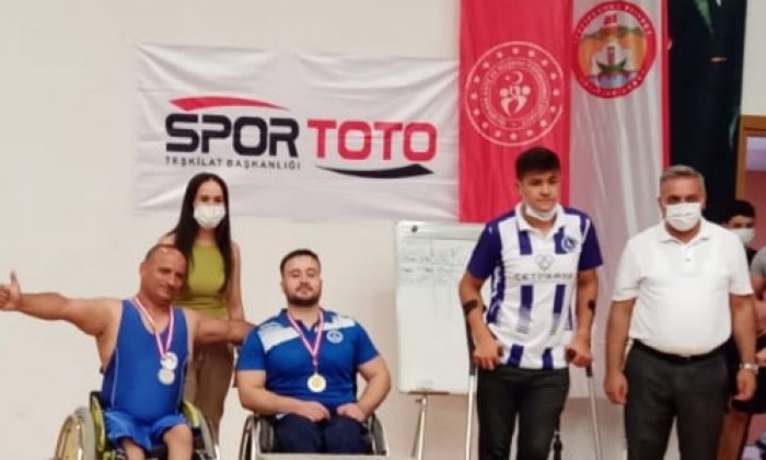 Özel sporcular engel tanımadı