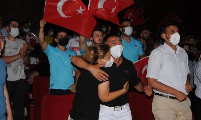 Eray’ın Başarısını Gözyaşlarıyla İzlediler