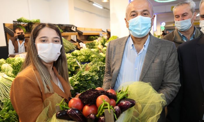 Güzide Köy Mahsulleri Pazarı Gebze’de Açıldı