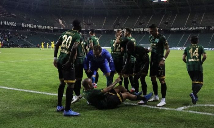 Kocaelispor’da yüzler gülüyor: Üst üste 4’üncü galibiyet