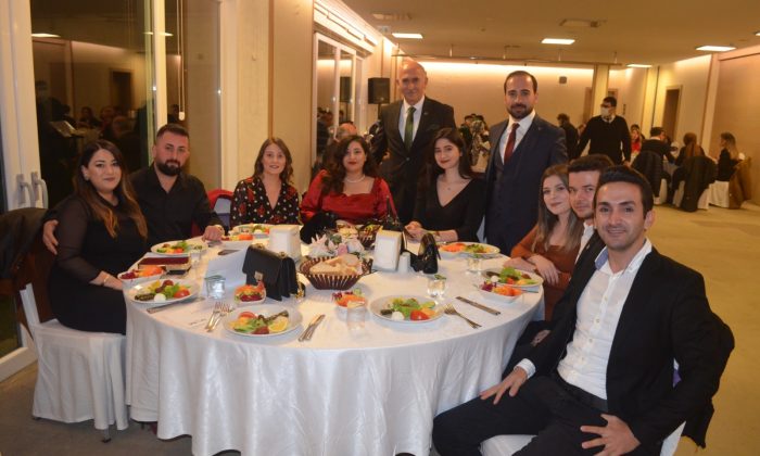 Efora İnsan Kaynakları başarısını personeli ile kutladı