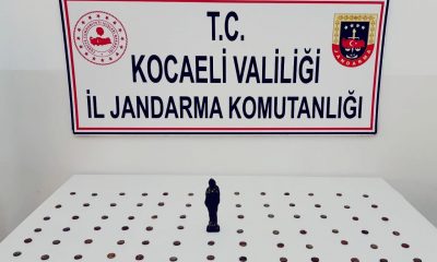 Meryem Ana figürlü heykel ve sikkeler ele geçirildi
