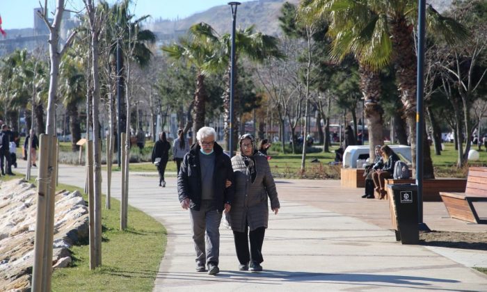 Hafta sonunda sahiller cıvıl cıvıldı
