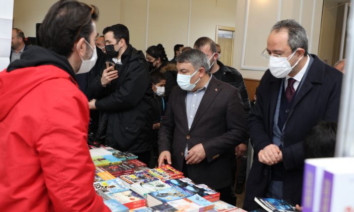 4. Dilovası Kitap Fuarı Açıldı