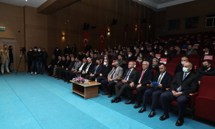 Mustafa Türker’in Konuşması Ayakta Alkışlandı
