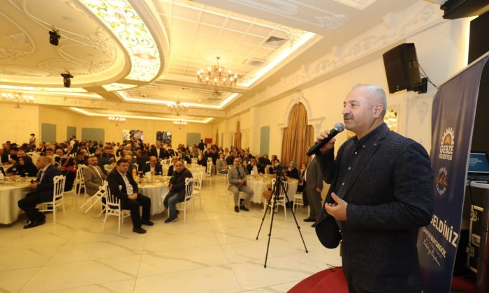 Başkan Büyükgöz mesai arkadaşlarını iftarda ağırladı