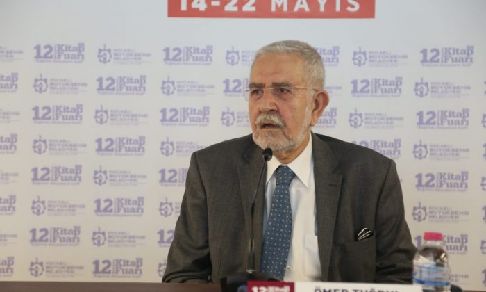 Ömer Tuğrul İnançer: Okuduğunu anlayan bir nesil yetiştirebiliyor muyuz