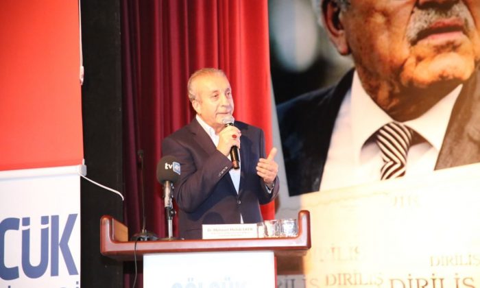 Şair Sezai Karakoç’a Gölcük’te büyük vefa