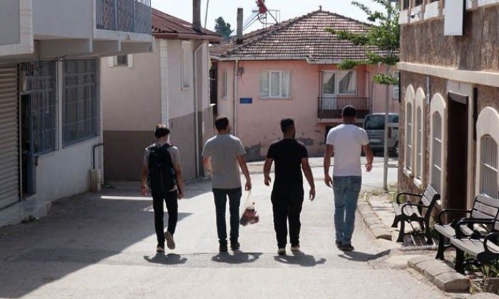 Dilovası’ndan sonra Yukarı Hereke’den gençlerin kaçış yeri ABD ve Kanada oluyor!