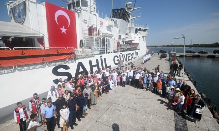 Vali Yavuz, şehit ve gazi aileleriyle bir araya geldi!