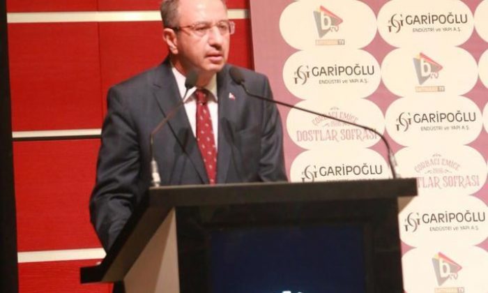 Dilovası Kaymakamı Dr. Metin Kubilay, “Gebze’ye Değer Katanlar-Gebze’nin Enleri 2022” Ödül Töreninde  Onur Konuğu