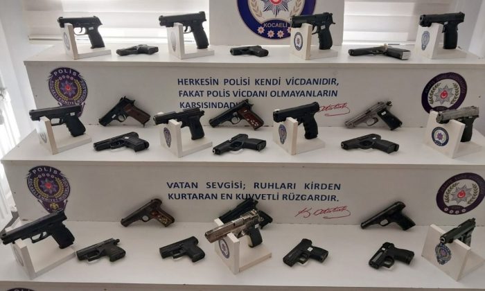 Kocaeli’de 57 silah ele geçirildi