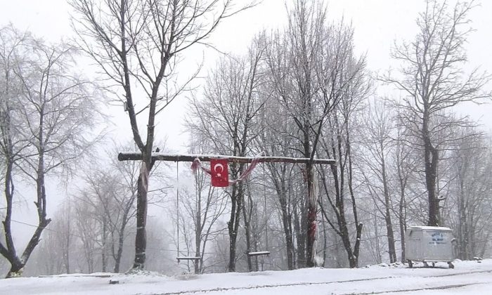 Kartepe beyaza büründü