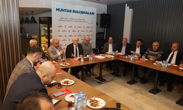 Muhtarların ihtiyaçları masaya yatırılıyor talep ve önerileri karşılık buluyor