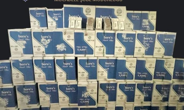 İş yerinde yapılan aramada 740 bin adet kaçak makaron ele geçirildi