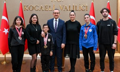 Dereceye Giren Sporculardan Vali Yavuz’a Ziyaret