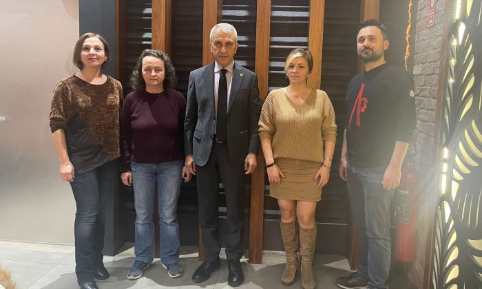 ASM Çalışanları Yalnız Değildir