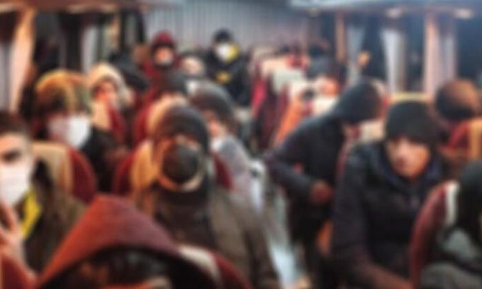 Kocaeli’de 125 düzensiz göçmen sınır dışı edildi