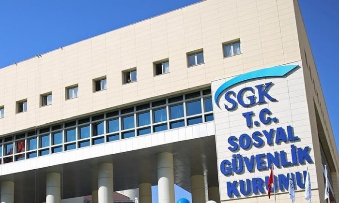 SGK Çalışanları Bugün İş Yavaşlatma Eylemi Başlattı