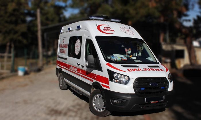 Minibüsün çarptığı çocuk yaralandı